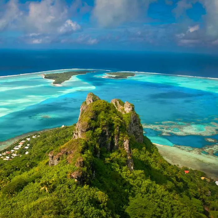 The landscape of Maupiti